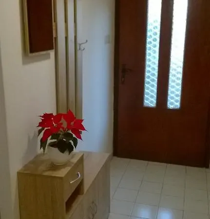 Apartment Anny Pula Exterior photo